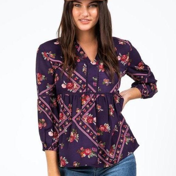 Francesca's | NWT Laura Floral Blouse - Picture 2 of 8